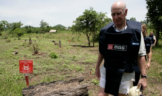 charlton_land_mines_laureus_2014